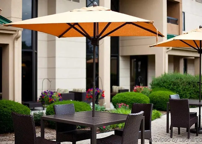 Courtyard Chicago St. Charles Hotel Saint Charles